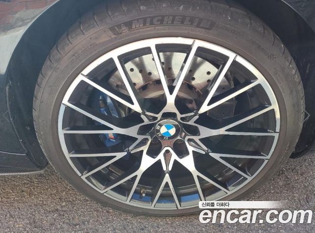 BMW M2 2018 — photo 9