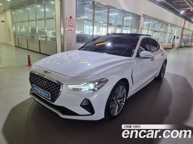 Genesis G70 2019 — photo 1