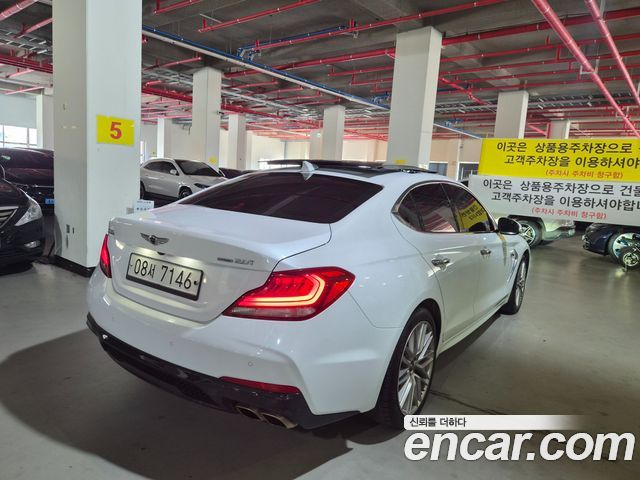 Genesis G70 2019 — photo 2