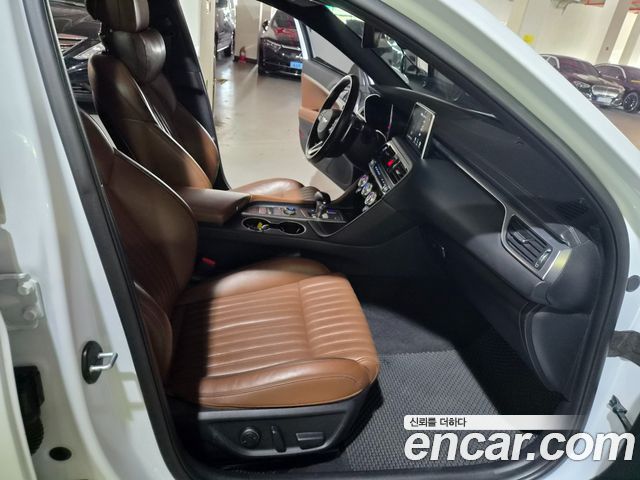 Genesis G70 2019 — photo 10