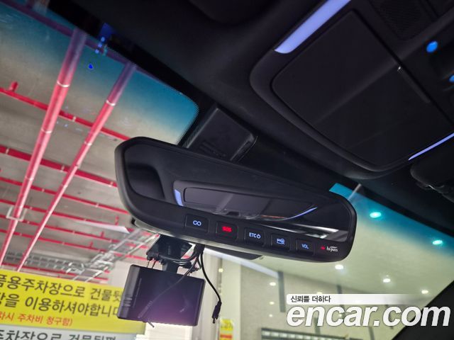 Genesis G70 2019 — photo 16