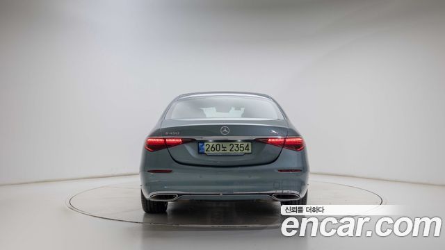 Mercedes-Benz S-Class 2025 — photo 4