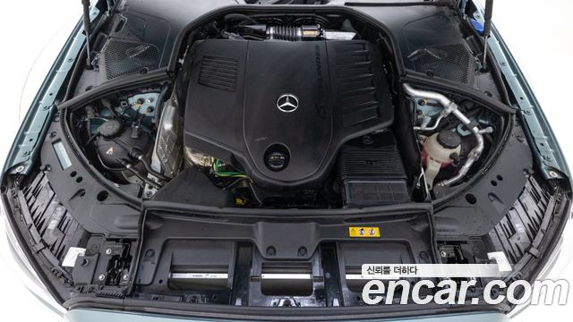 Mercedes-Benz S-Class 2025 — photo 6