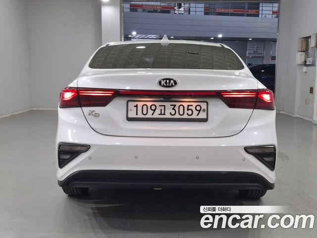 Kia K3 2021 — photo 4