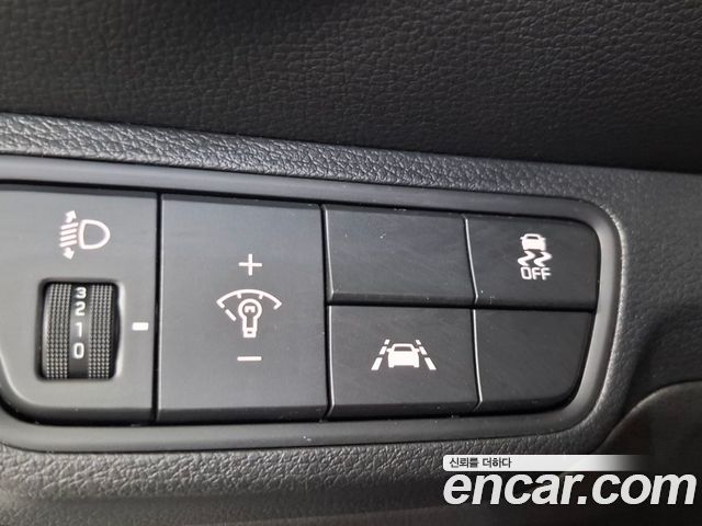 Kia K3 2021 — photo 17
