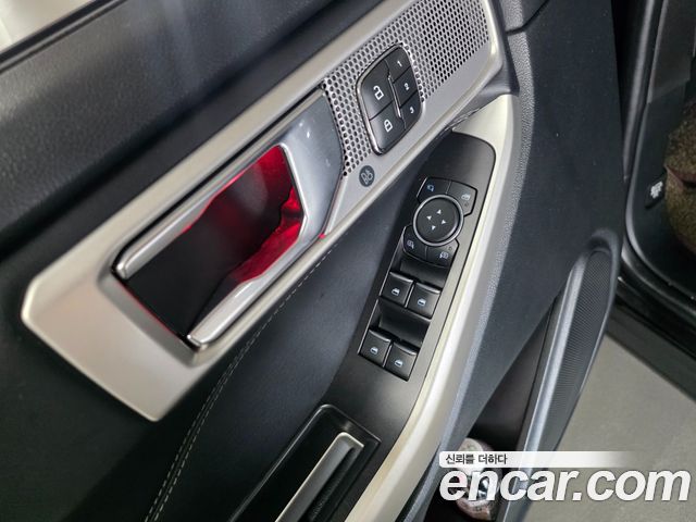 Ford Explorer 2021 — photo 13