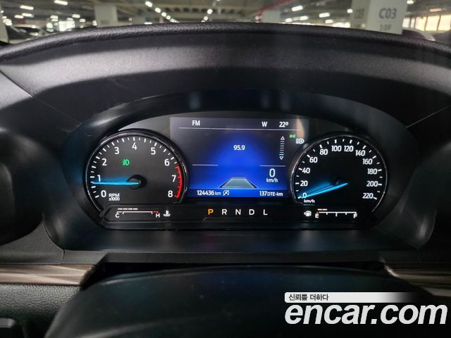 Ford Explorer 2021 — photo 15