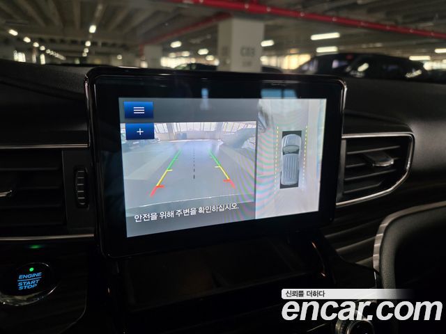 Ford Explorer 2021 — photo 17