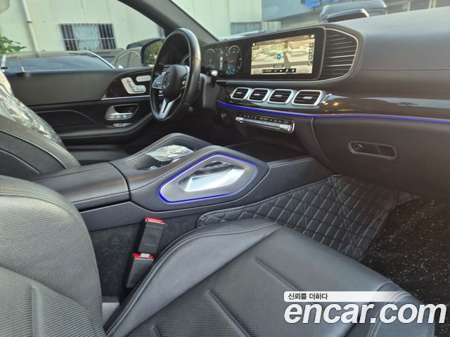 Mercedes-Benz GLE-Class 2021 — photo 12