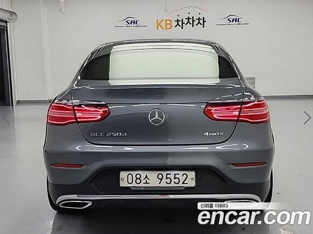 Mercedes-Benz GLC-Class 2017 — photo 3