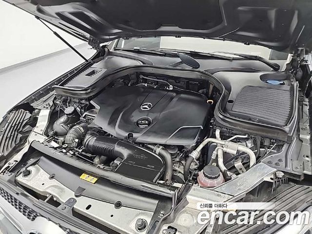 Mercedes-Benz GLC-Class 2017 — photo 5