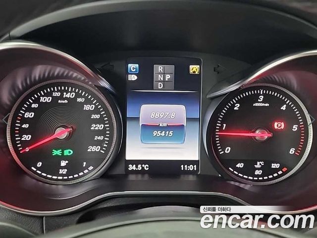Mercedes-Benz GLC-Class 2017 — photo 6