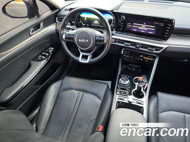 Kia K5 2022 — photo 10