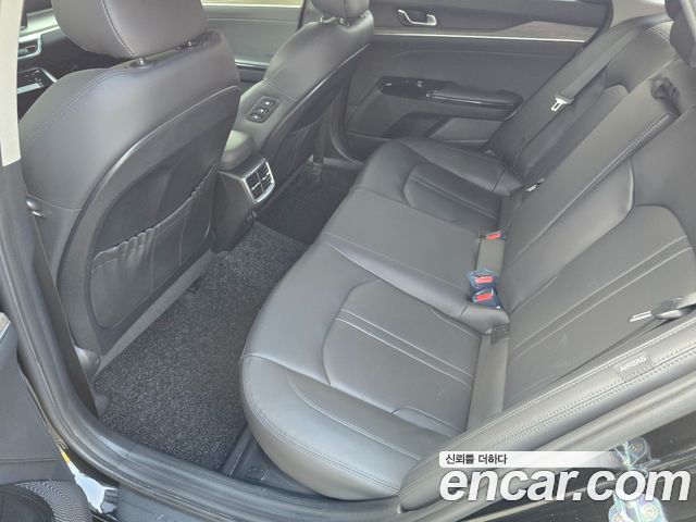 Kia K5 2022 — photo 13