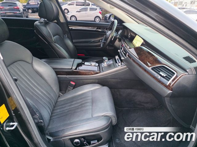 Genesis G90 2019 — photo 12