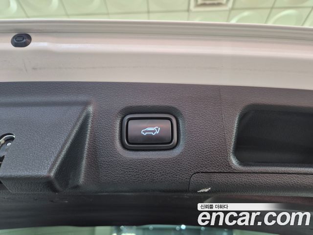 Hyundai Santafe 2022 — photo 15