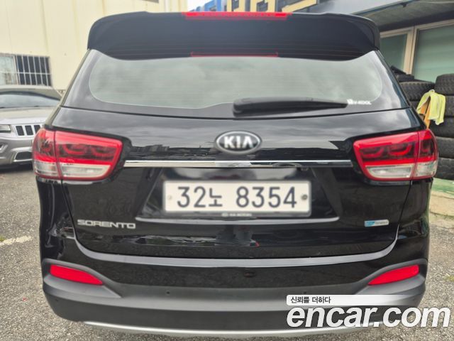 Kia Sorento 2016 — photo 4