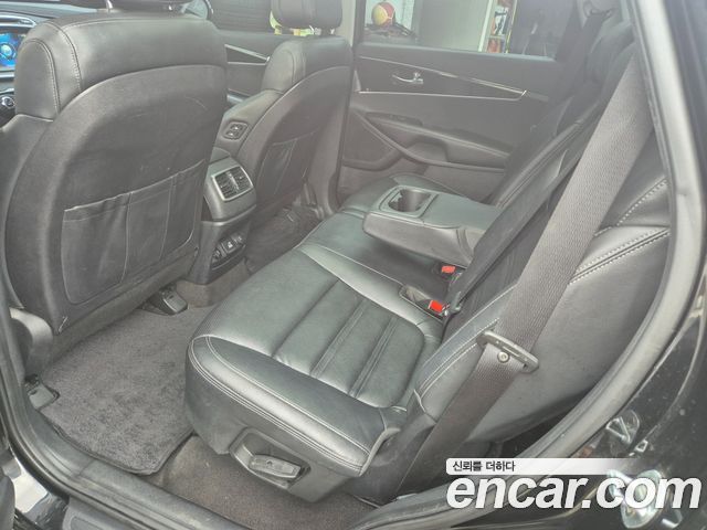 Kia Sorento 2016 — photo 15