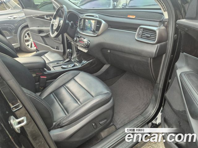 Kia Sorento 2016 — photo 18