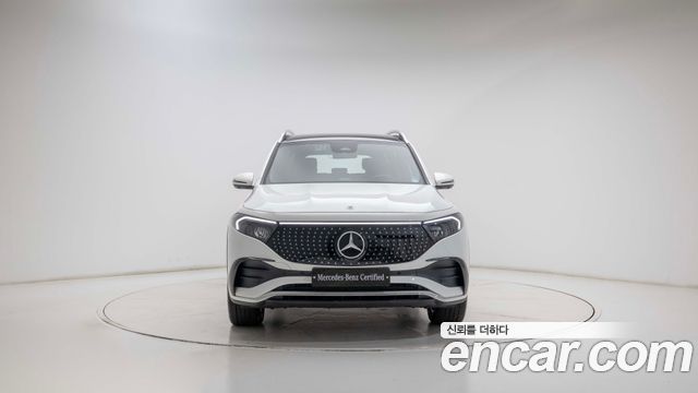 Mercedes-Benz EQB 2026 — photo 3