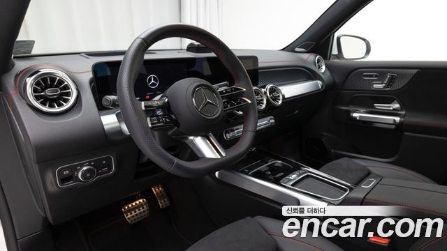 Mercedes-Benz EQB 2026 — photo 13