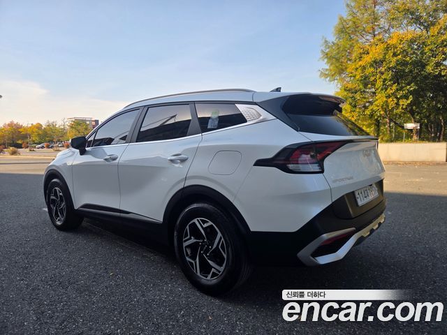 Kia Sportage 2022 — photo 2