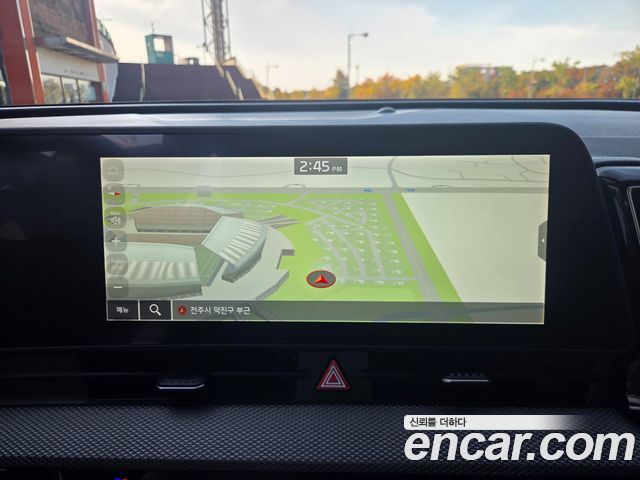 Kia Sportage 2022 — photo 11