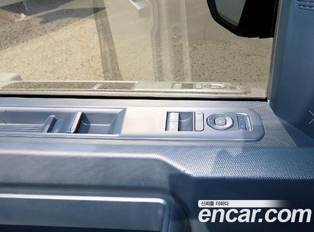 Kia PV5 2026 — photo 11