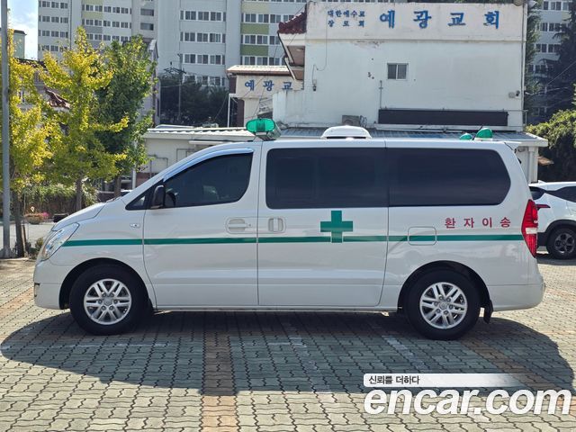 Hyundai Starex 2016 — photo 8