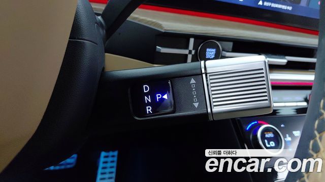 Hyundai Santafe 2024 — photo 13