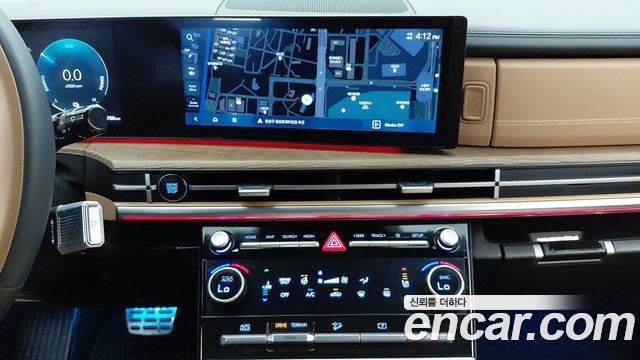 Hyundai Santafe 2024 — photo 14