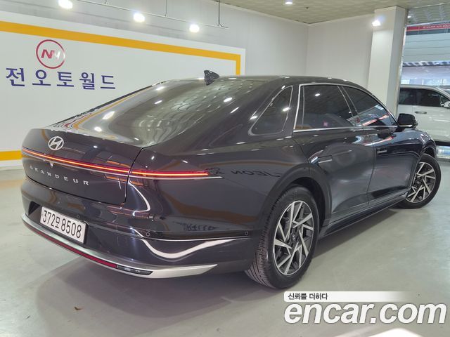Hyundai Grandeur 2023 — photo 2