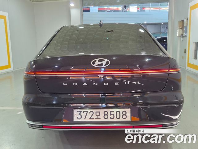 Hyundai Grandeur 2023 — photo 4