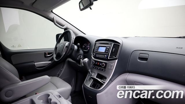Hyundai Starex 2021 — photo 5