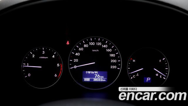Hyundai Starex 2021 — photo 7