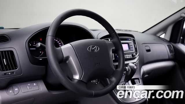 Hyundai Starex 2021 — photo 9