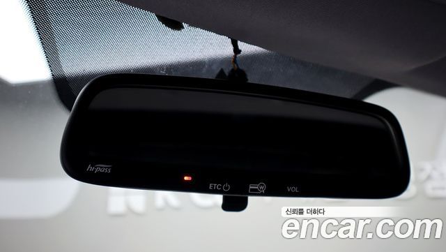 Hyundai Starex 2021 — photo 15