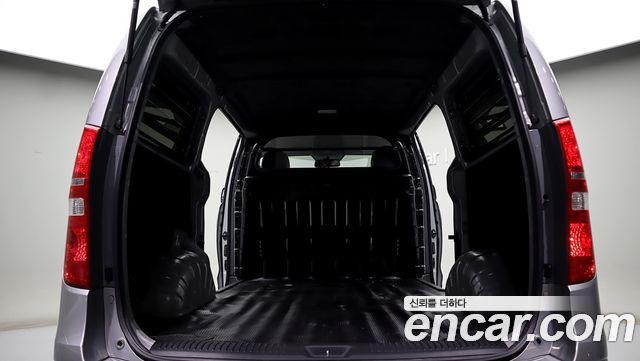 Hyundai Starex 2021 — photo 20