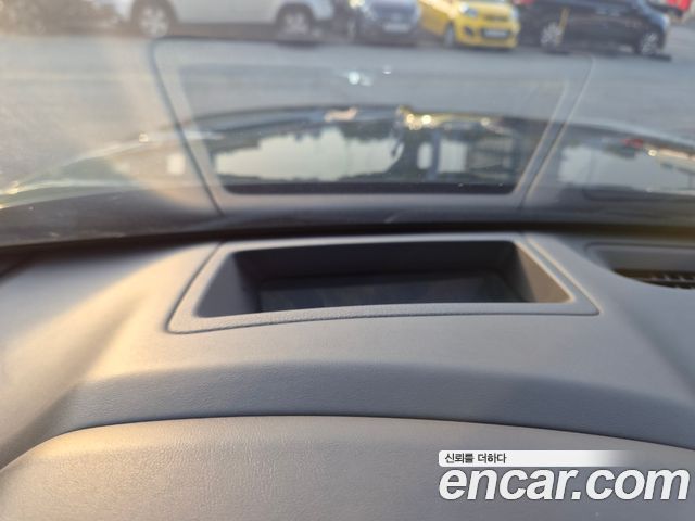 Genesis GV80 2023 — photo 13