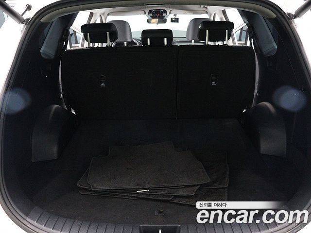 Hyundai Santafe 2023 — photo 18