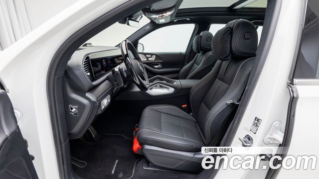 Mercedes-Benz GLS-Class 2026 — photo 14