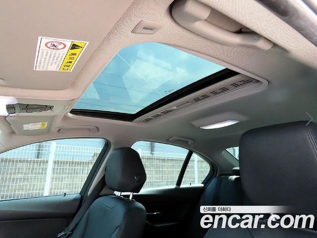 BMW 3-Series 2015 — photo 18