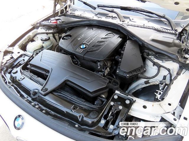 BMW 3-Series 2015 — photo 19