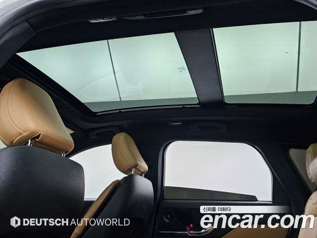 Lincoln Corsair 2022 — photo 18