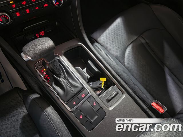Kia K5 2018 — photo 14
