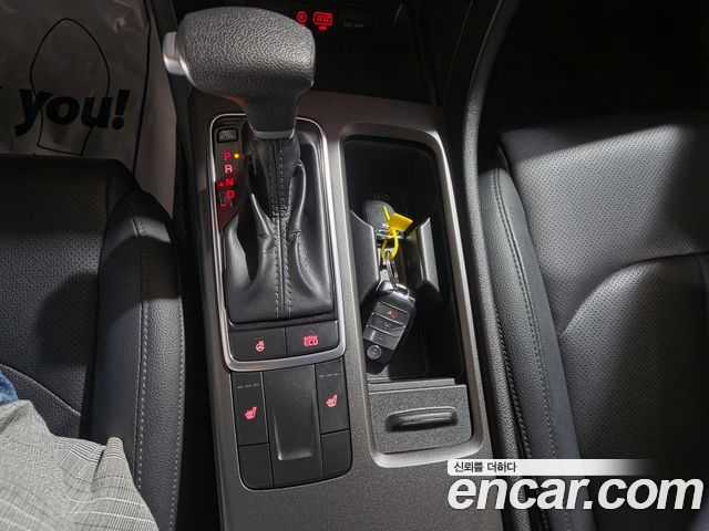 Kia K5 2018 — photo 18