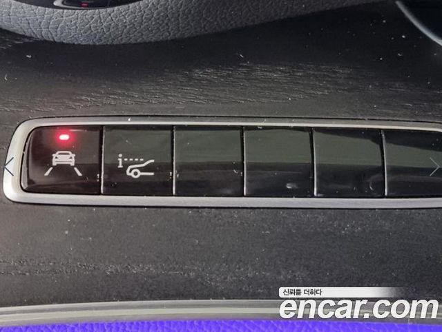 Mercedes-Benz E-Class 2019 — photo 6