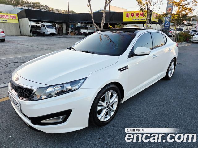 Kia K5 2011 — photo 6
