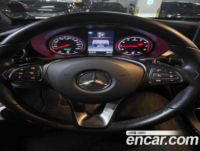 Mercedes-Benz GLC-Class 2019 — photo 9