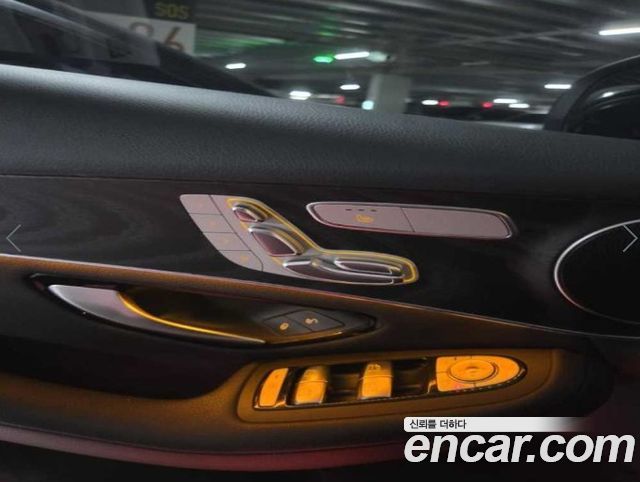 Mercedes-Benz GLC-Class 2019 — photo 16